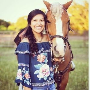 Meet your Posher, Marina